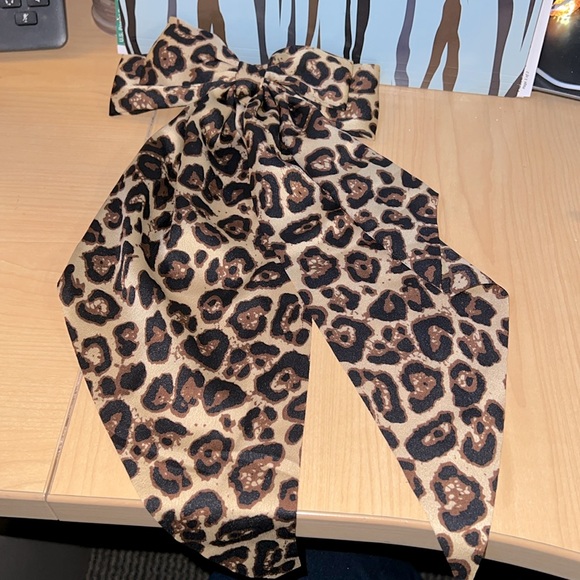 Leopard Hair Bow Barrette *NEW* - Picture 3 of 10